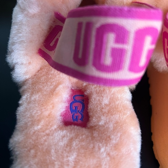 UGG “Disco Slide” - Picture 7 of 8